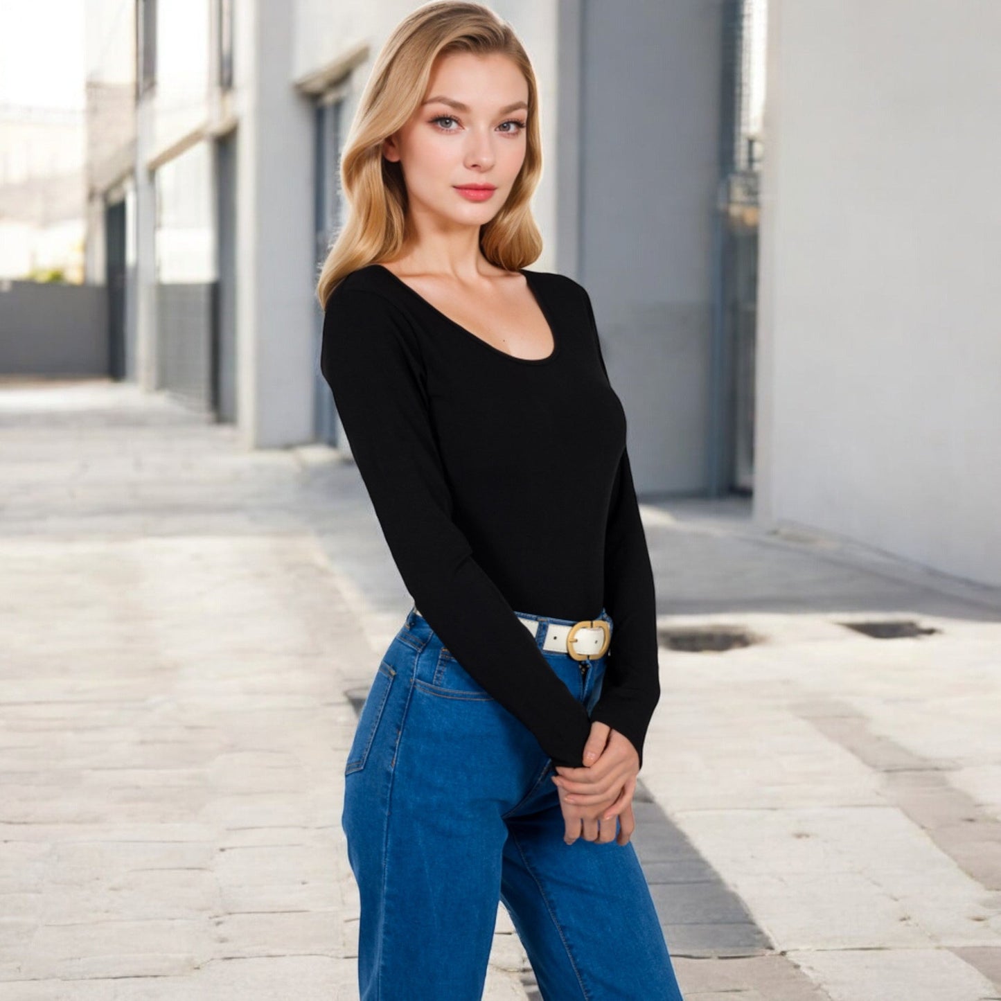 Long Sleeve Scoop Neck Stretch Knit Top