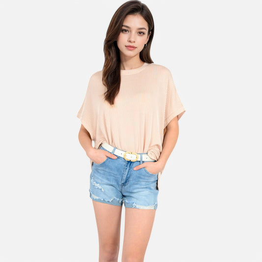 Women's Oversized Knit Pullover Top with Side Slits and Ribbed Texture