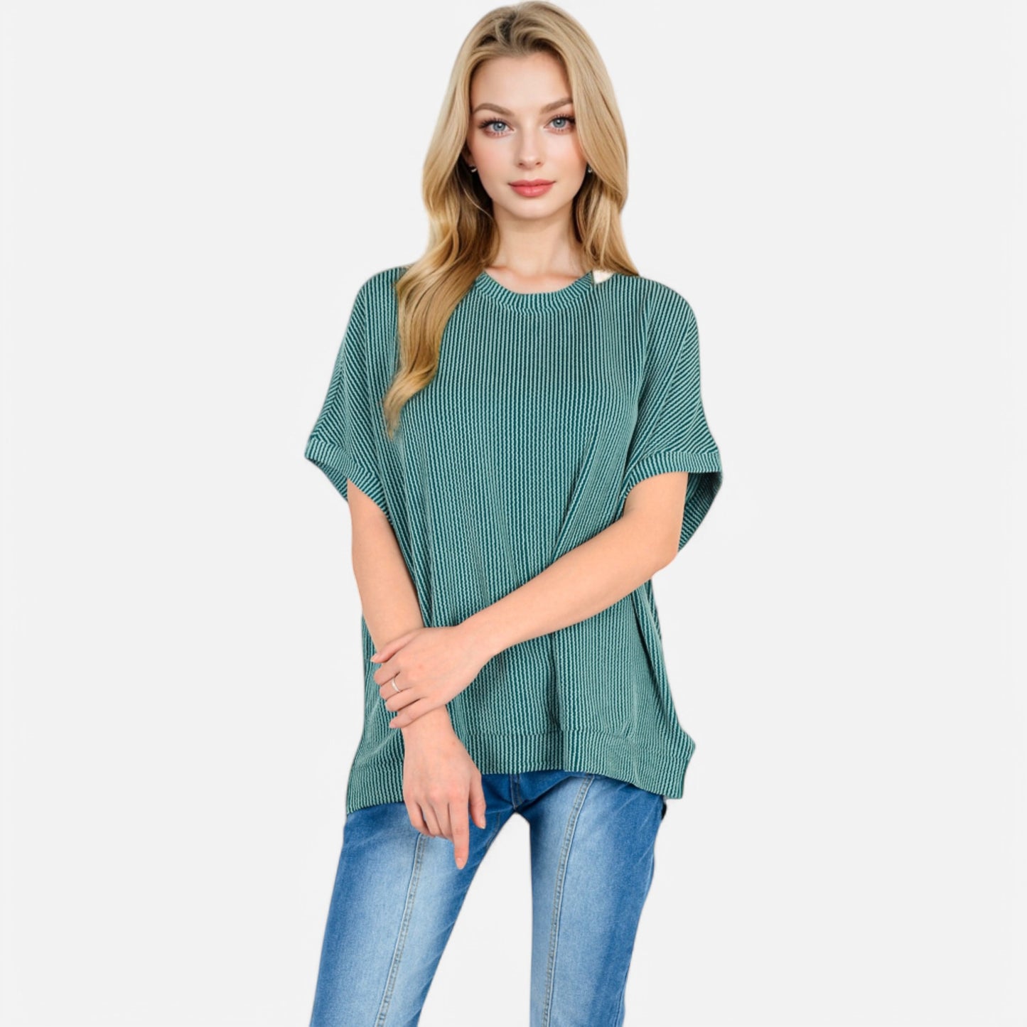 Women's Oversized Knit Pullover Top with Side Slits and Ribbed Texture