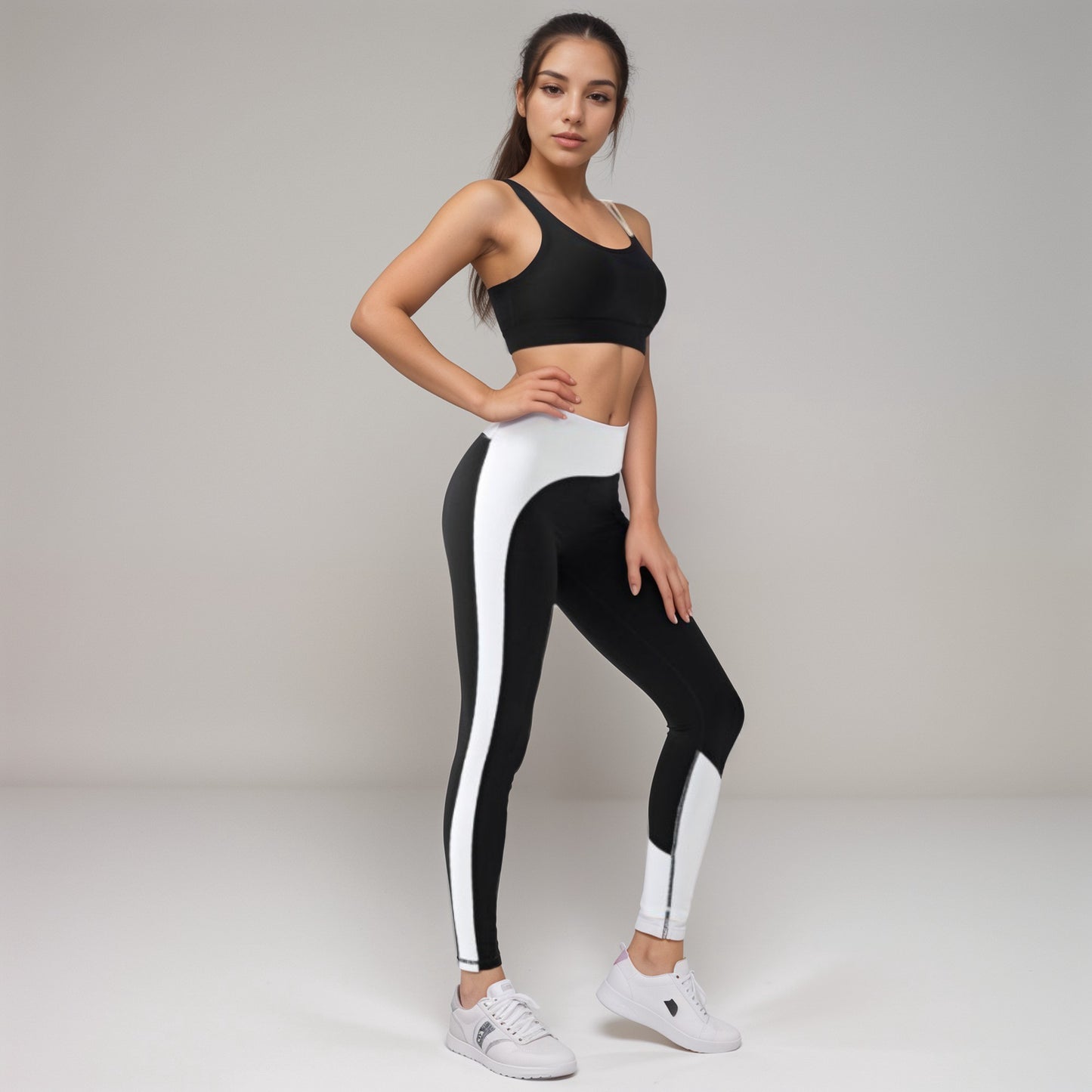 Women's Scoop Neck Sports Bra with Double Strap Design