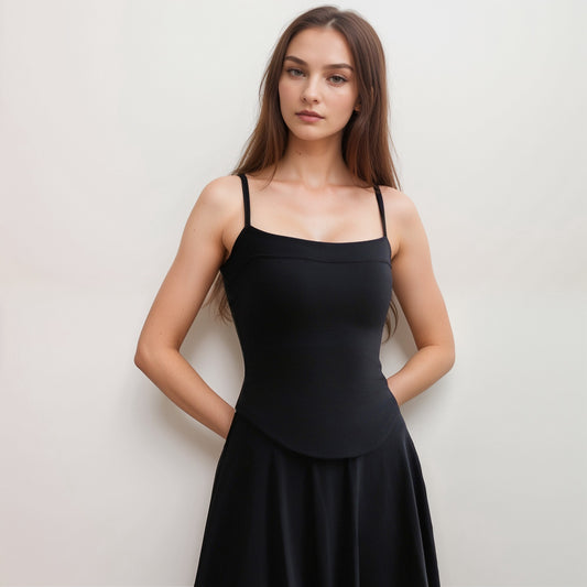 Active Women's Fitted Spaghetti Strap Asymmetrical Hem Tank Top with Seam Detail