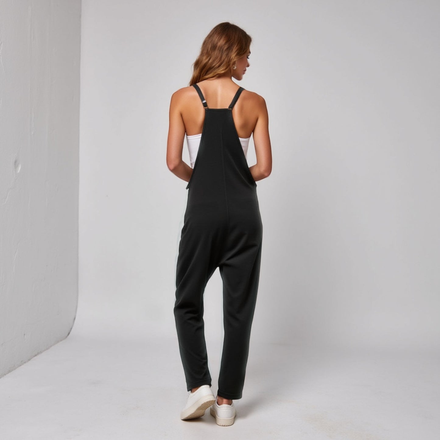 Women's Loose Fit Overalls with Adjustable Straps and Side Pockets