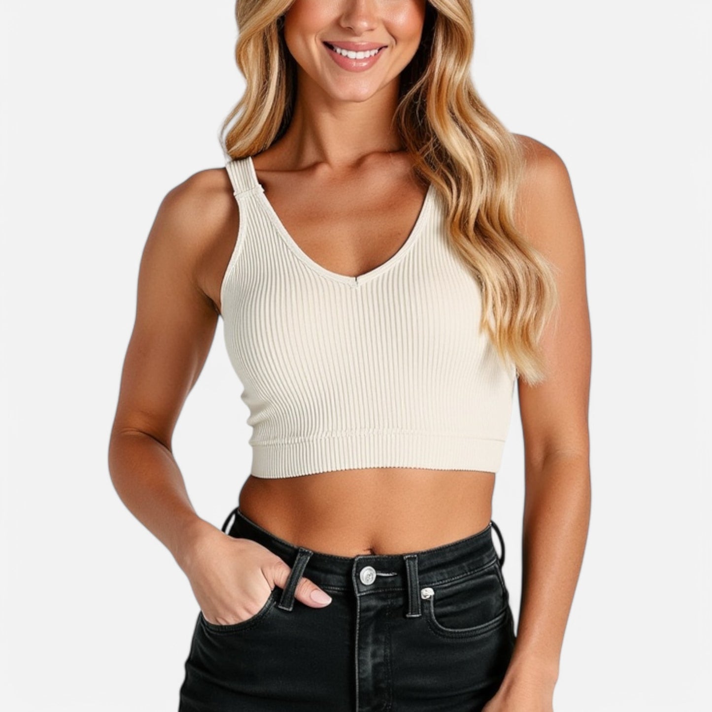 Women's Ribbed Seamless Sports Bra with Scoop Neck and Wide Straps