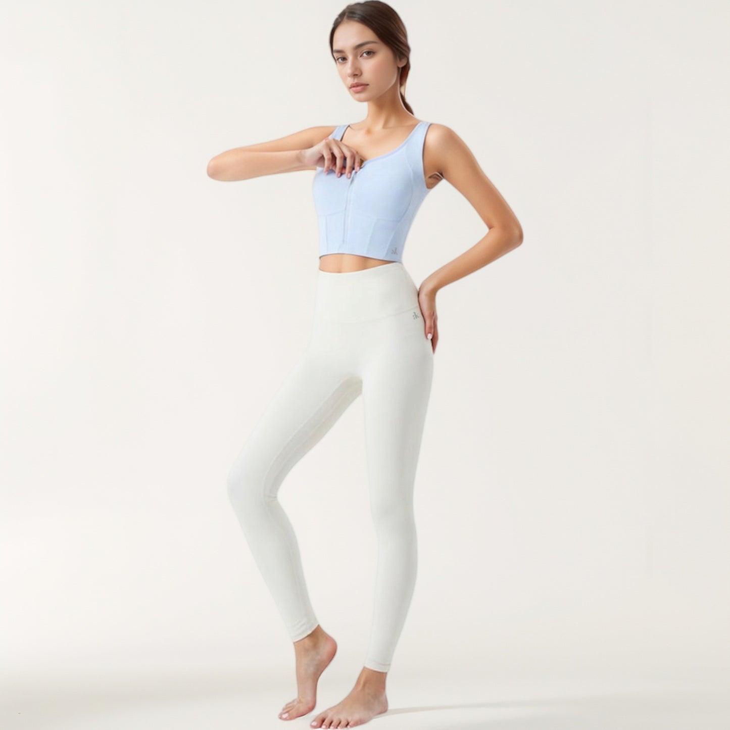 Zip-Up Cropped Athletic Tank Top with Built-In Bra and Contoured Seam Design