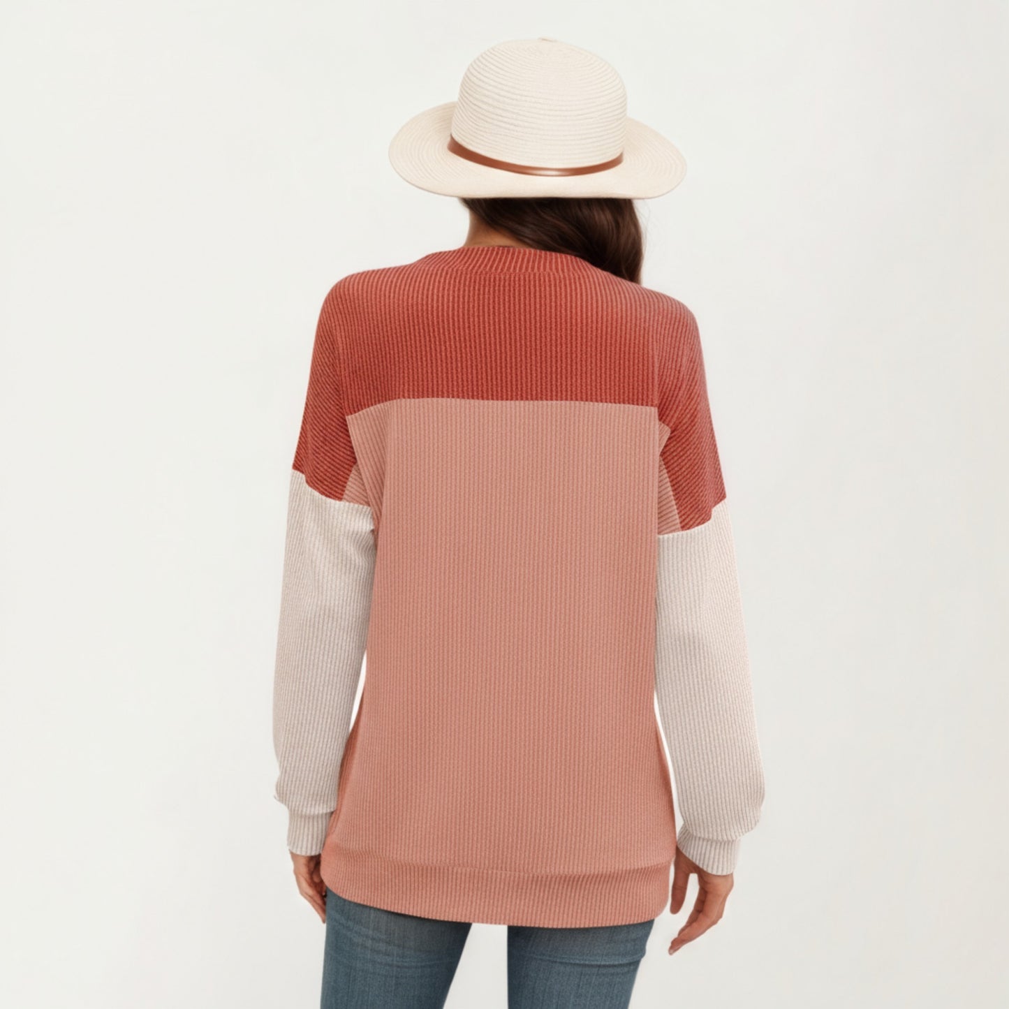 Long Sleeve Colorblock Pullover Top with Crew Neck and Relaxed Fit