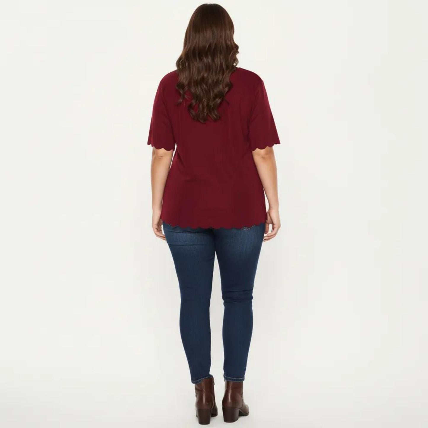 Plus Size Short Sleeve Top with Scalloped Hem Round Neck Loose Fit Casual Blouse