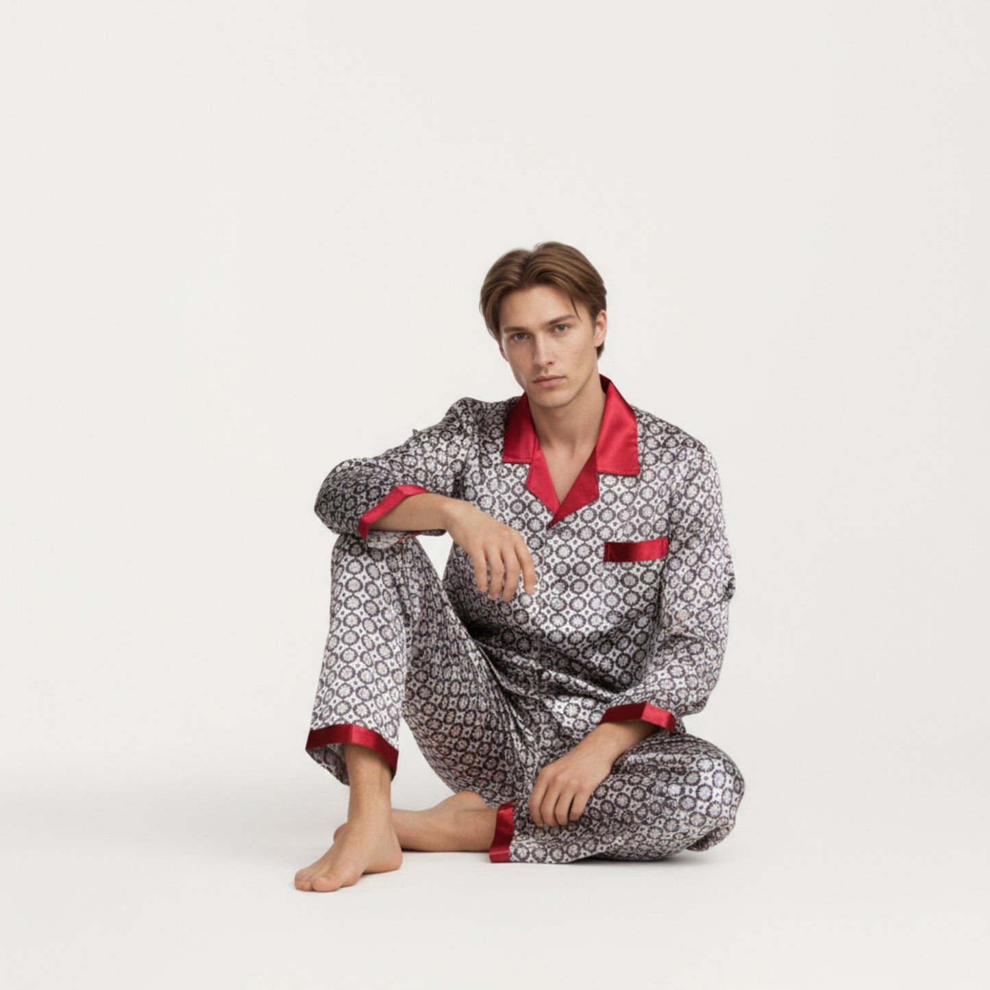 Men's 2-Piece Set Satin Pajamas with Geometric Print Contrast Collar and Button-Up Top