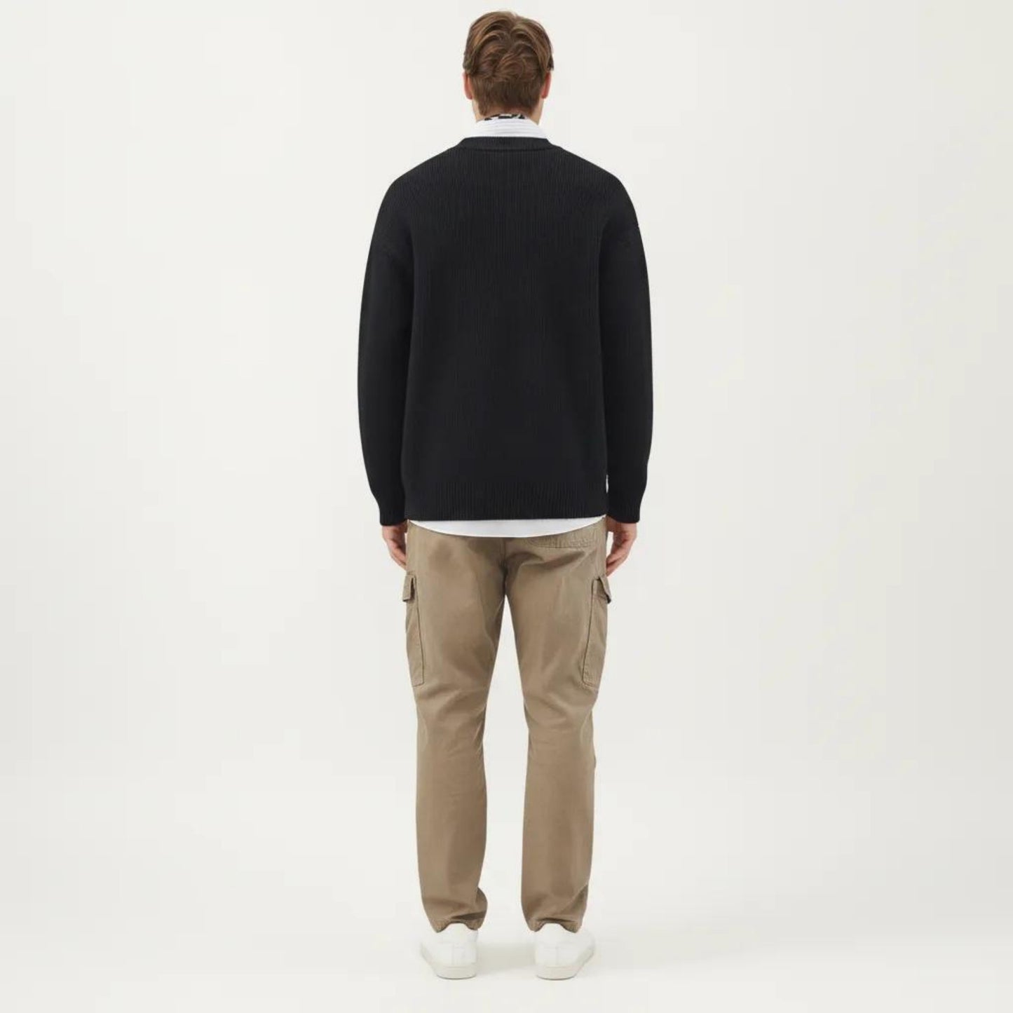 Men's Zip Front Knit Cardigan Sweater with Ribbed Trim and Patch Pockets