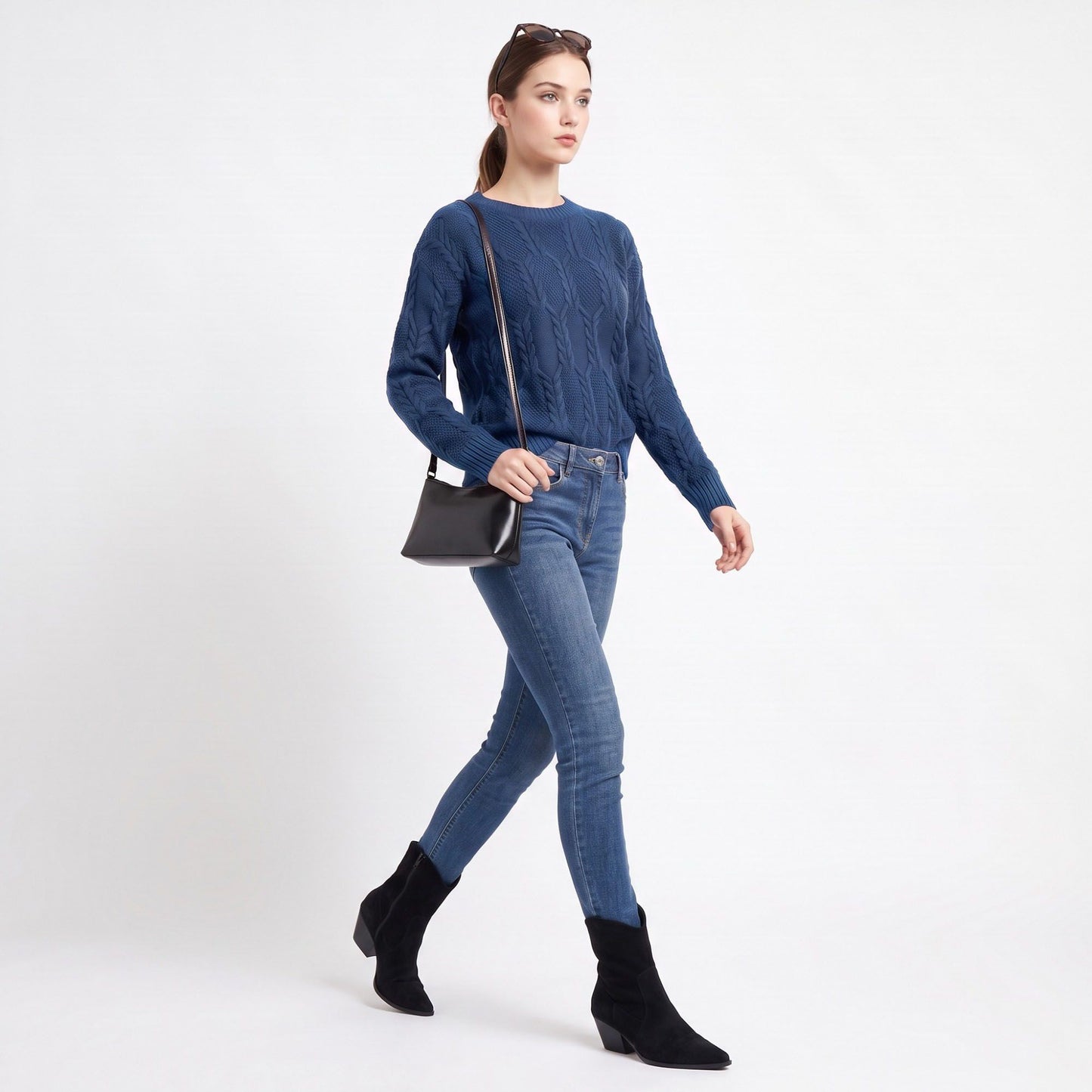 Cable Knit Crewneck Pullover Sweater