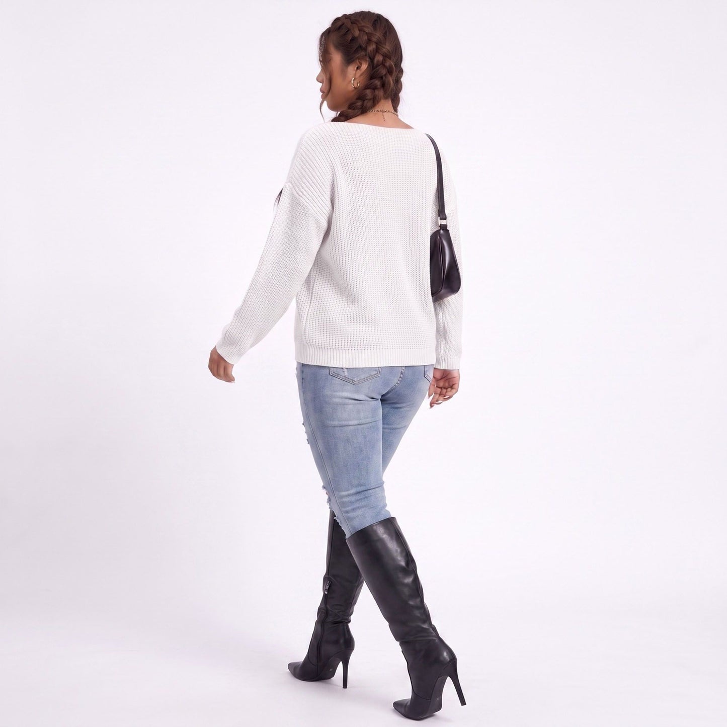 Plus Size Scoop Neck Relaxed Fit Knit Sweater