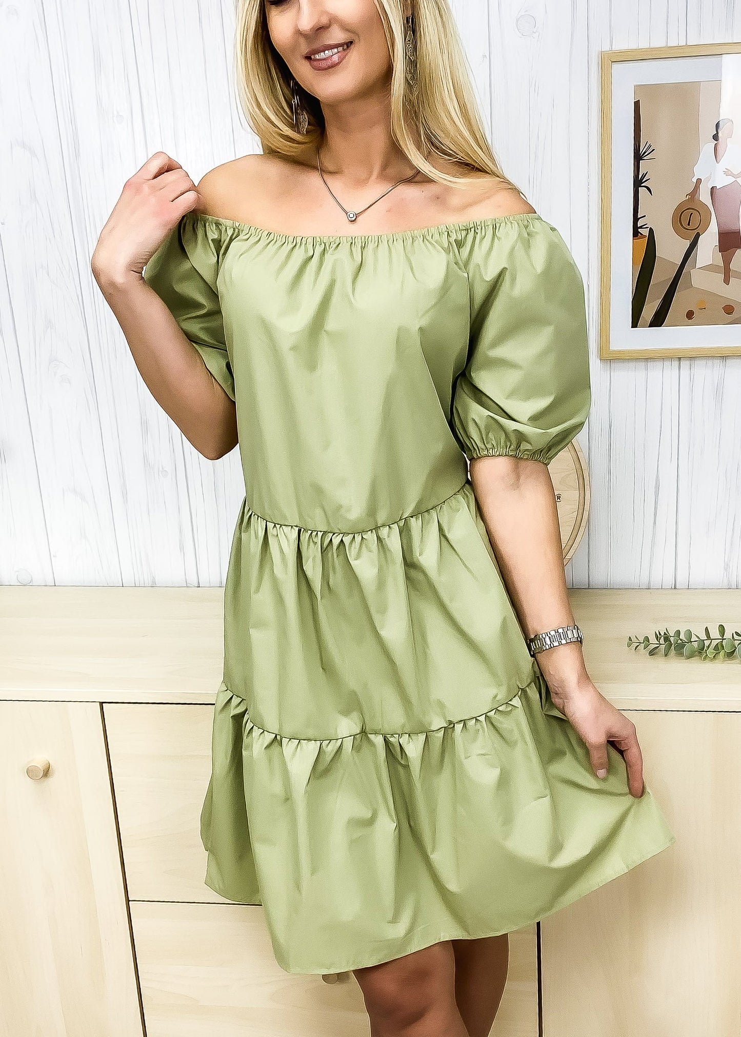 Round Neck Puff Sleeve Classic Dress