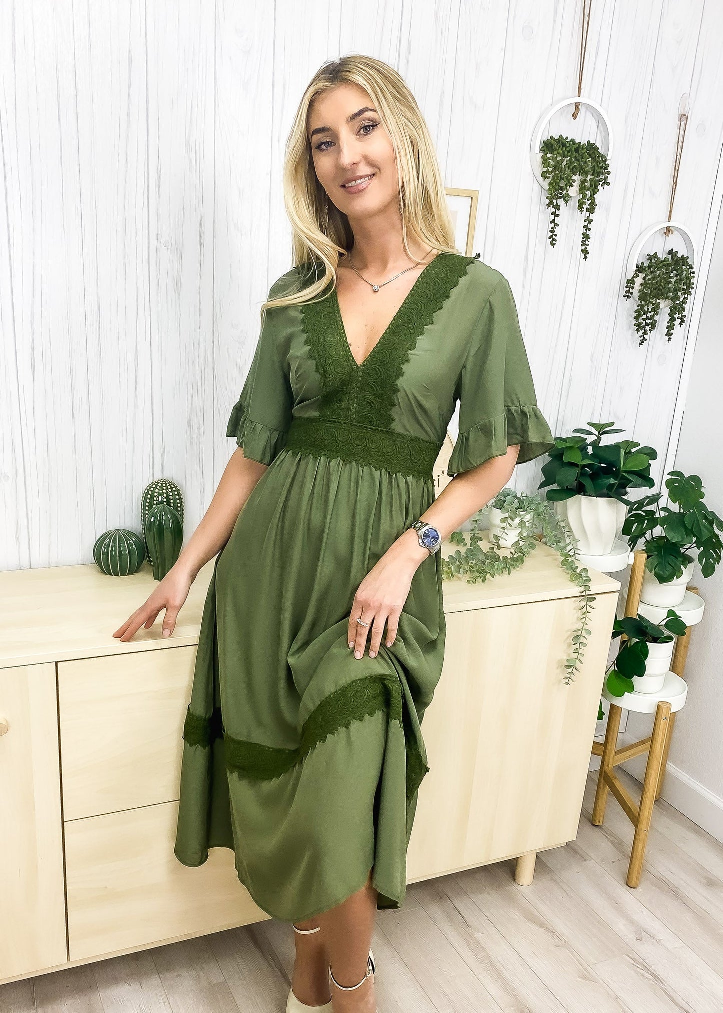 Solid Plunge Neck Lace Trim Dress