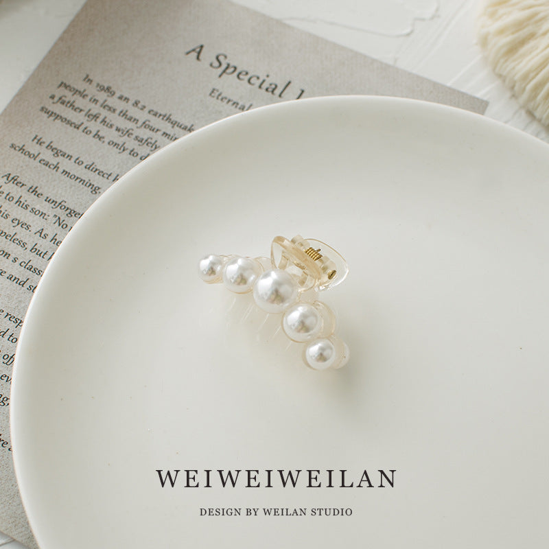 Pearl Aligned Clear Hair Claw- Small