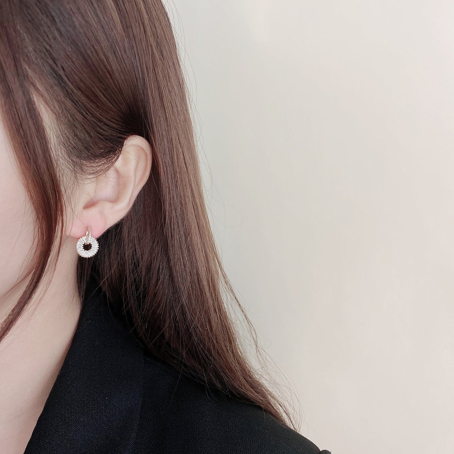 Simple Crystal Circle Earring