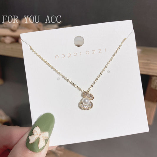 Seashell with Pearl Pendant Necklace