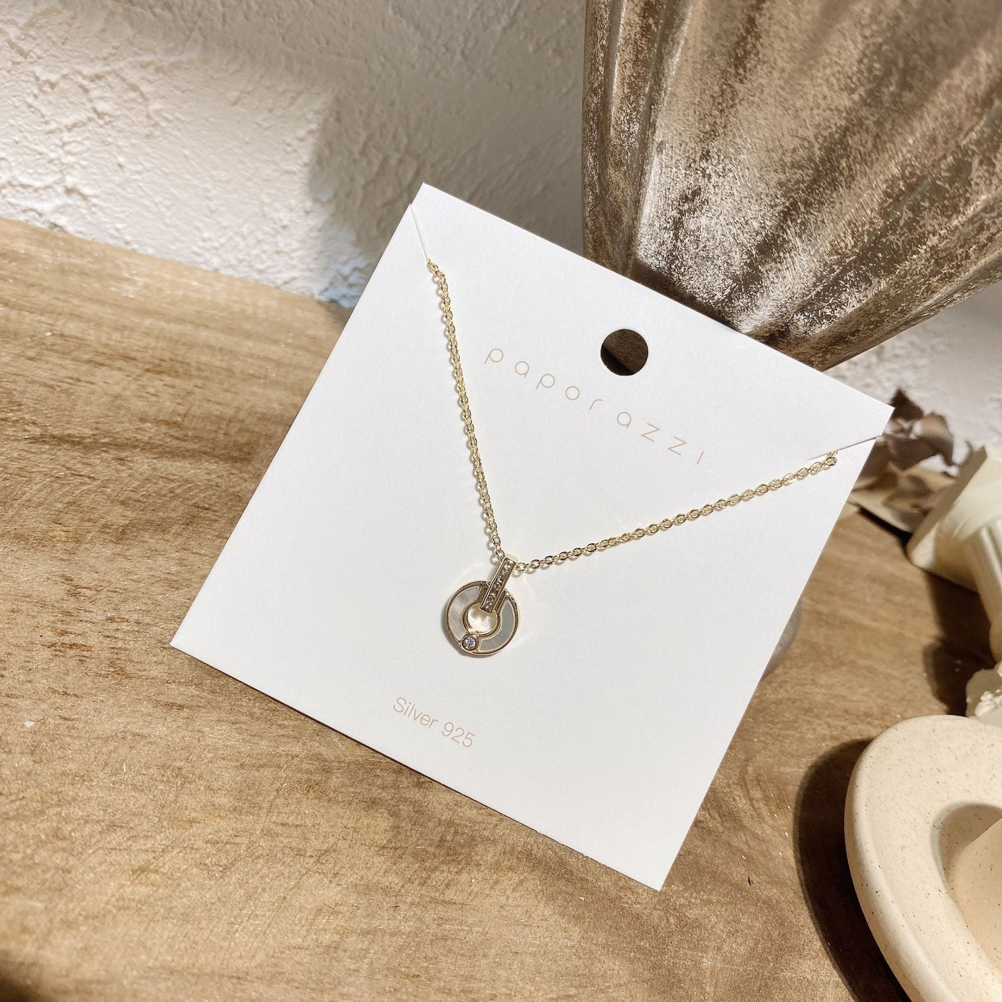 Hand-made Shell Necklace with Circle Pendant