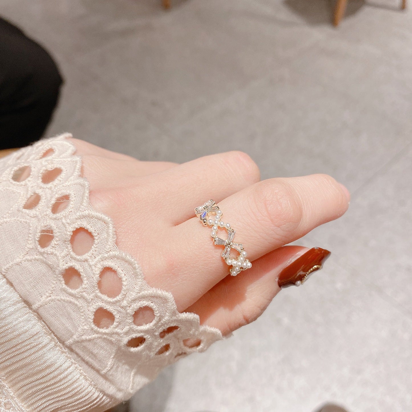 Gold Criss Cross Ring