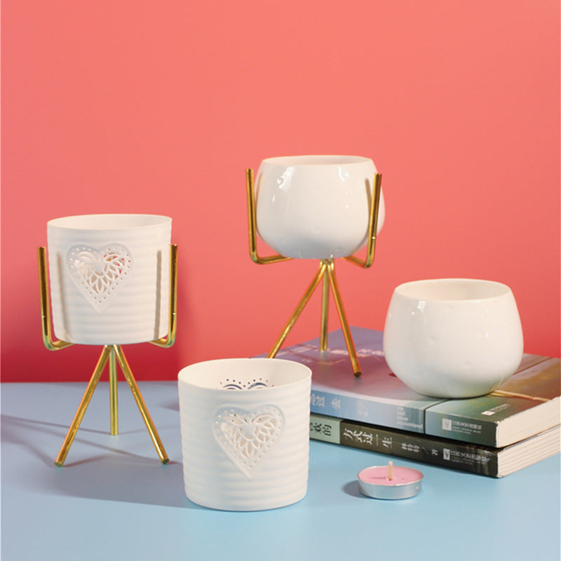 Romantic Ceramic Candle Holder with Gold Stand