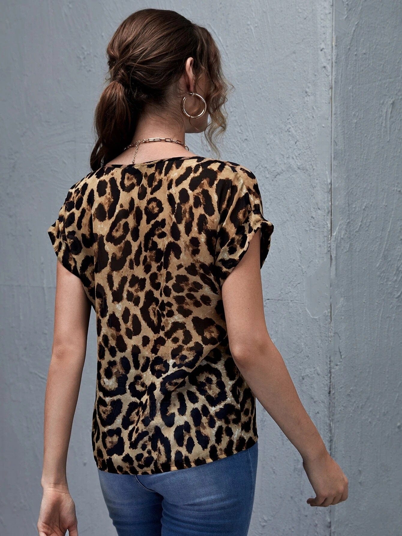 Round Neck Rolled Sleeve Tee