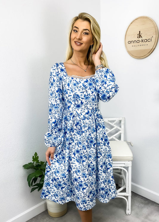 Lace Trim Sweetheart Dress