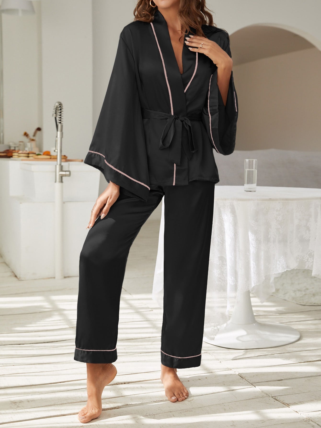 Contrast Piping Robe Top and Pajama