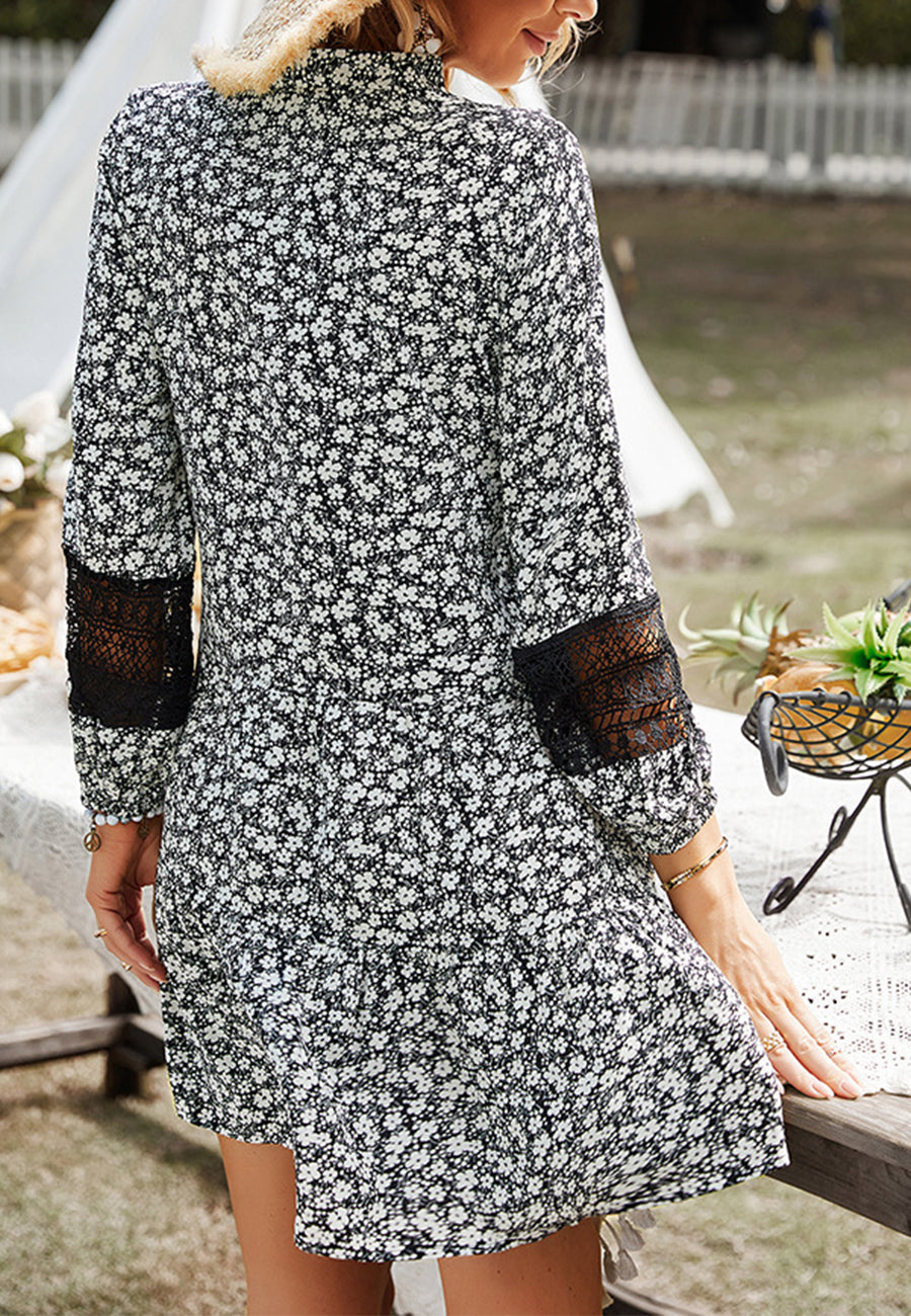 Lace Detail Sleeve Floral Dress