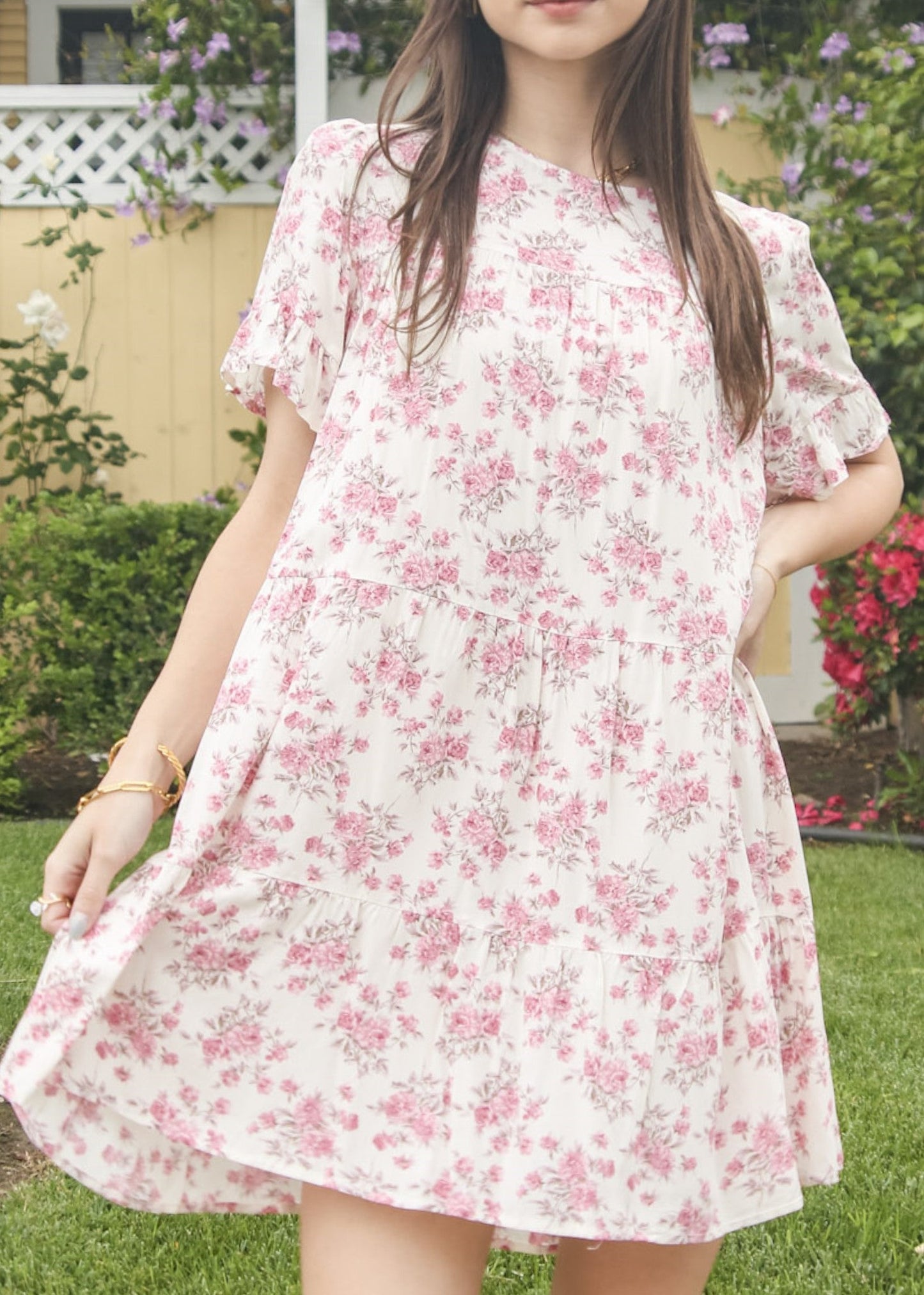 Round Neck Floral Shift Dress