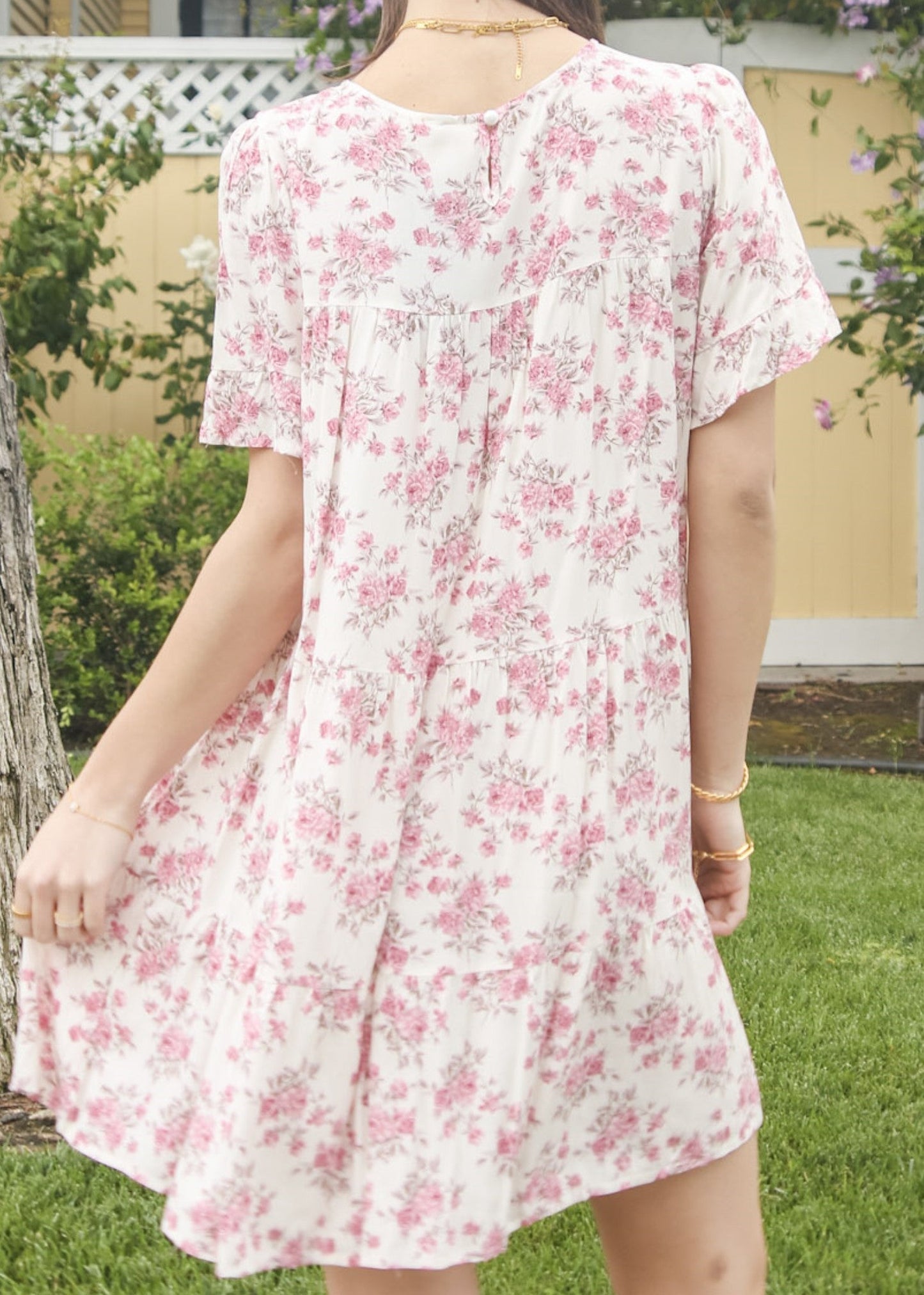 Round Neck Floral Shift Dress