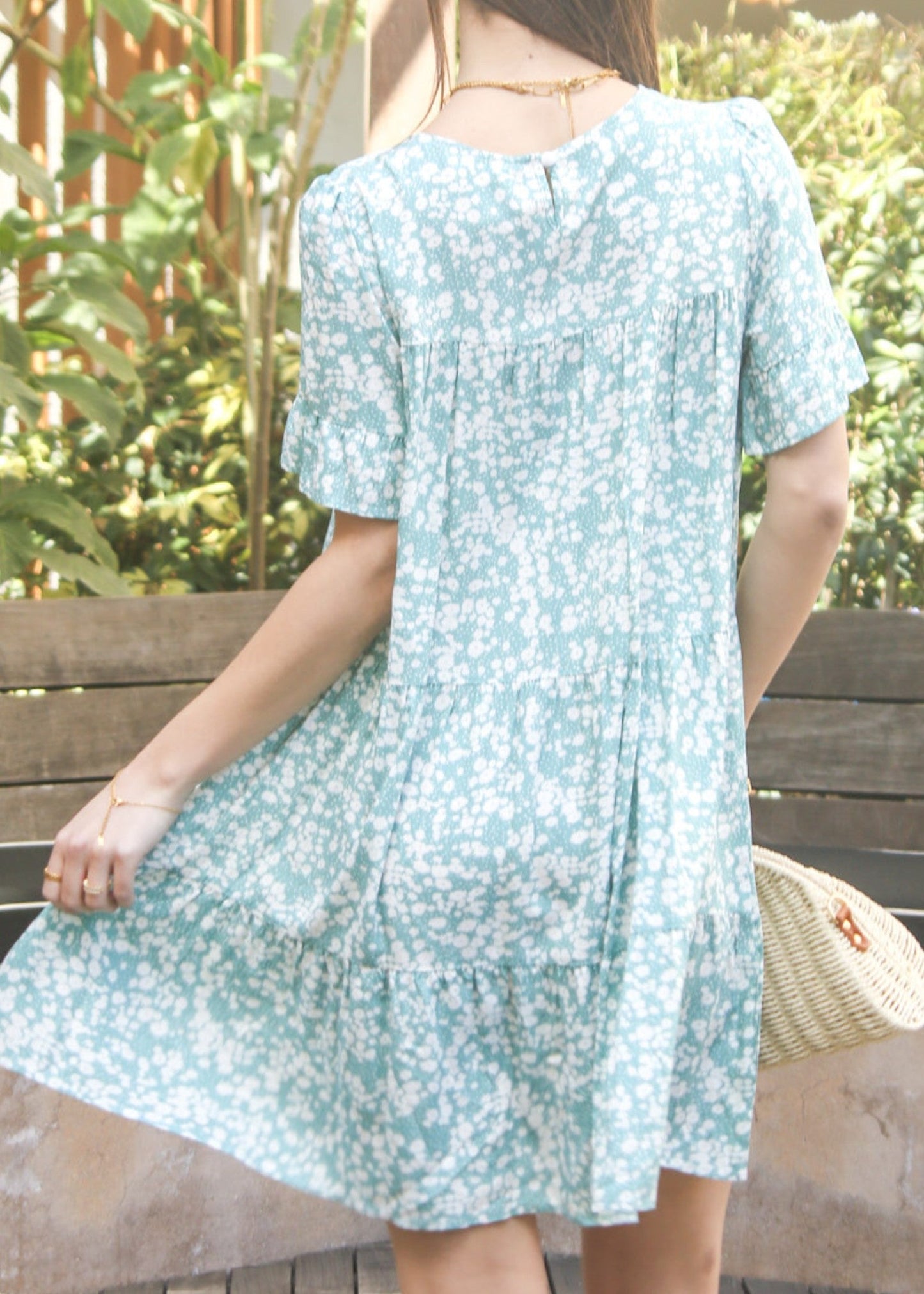 Round Neck Floral Shift Dress