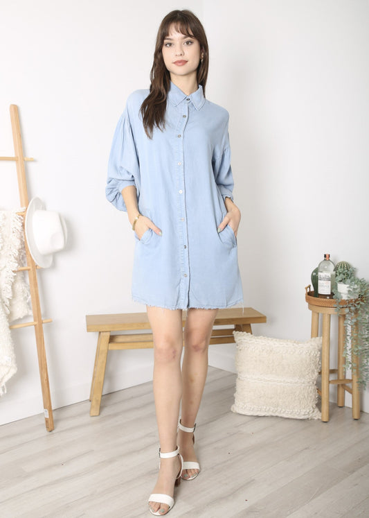 Pleated Back Frayed Hem Shirt