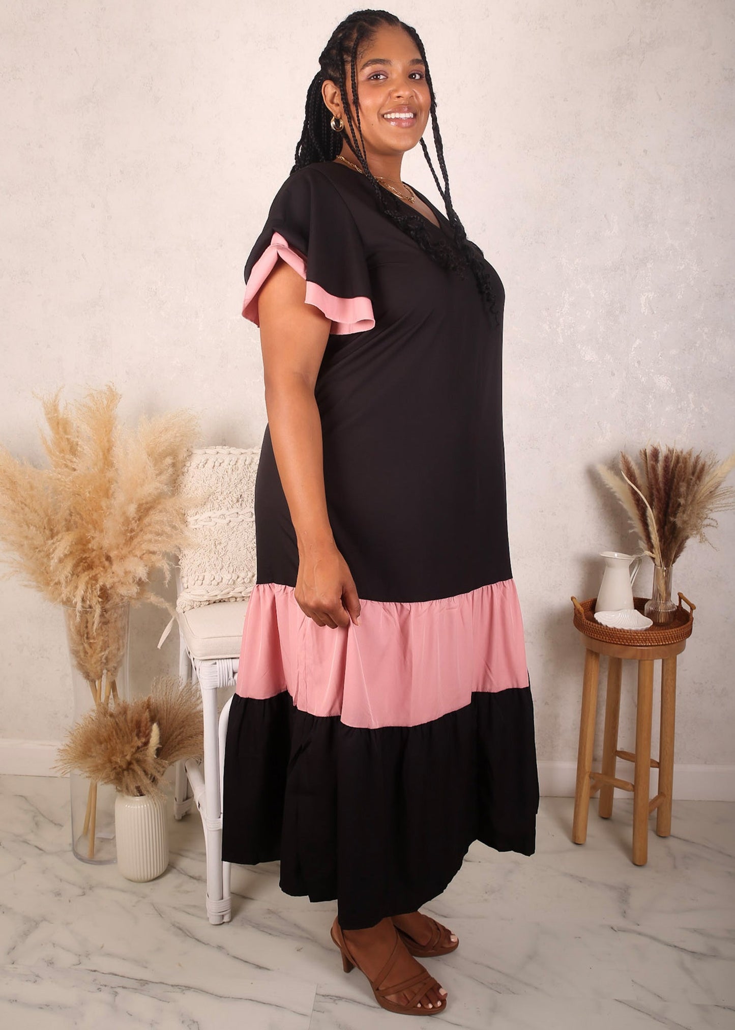 Plus Size Two Tone Tiered Sleeve Dress, Black
