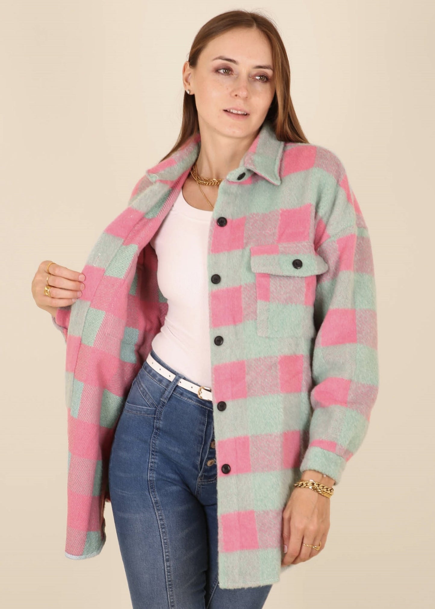 Plaid Pattern Curved Hem Shacket