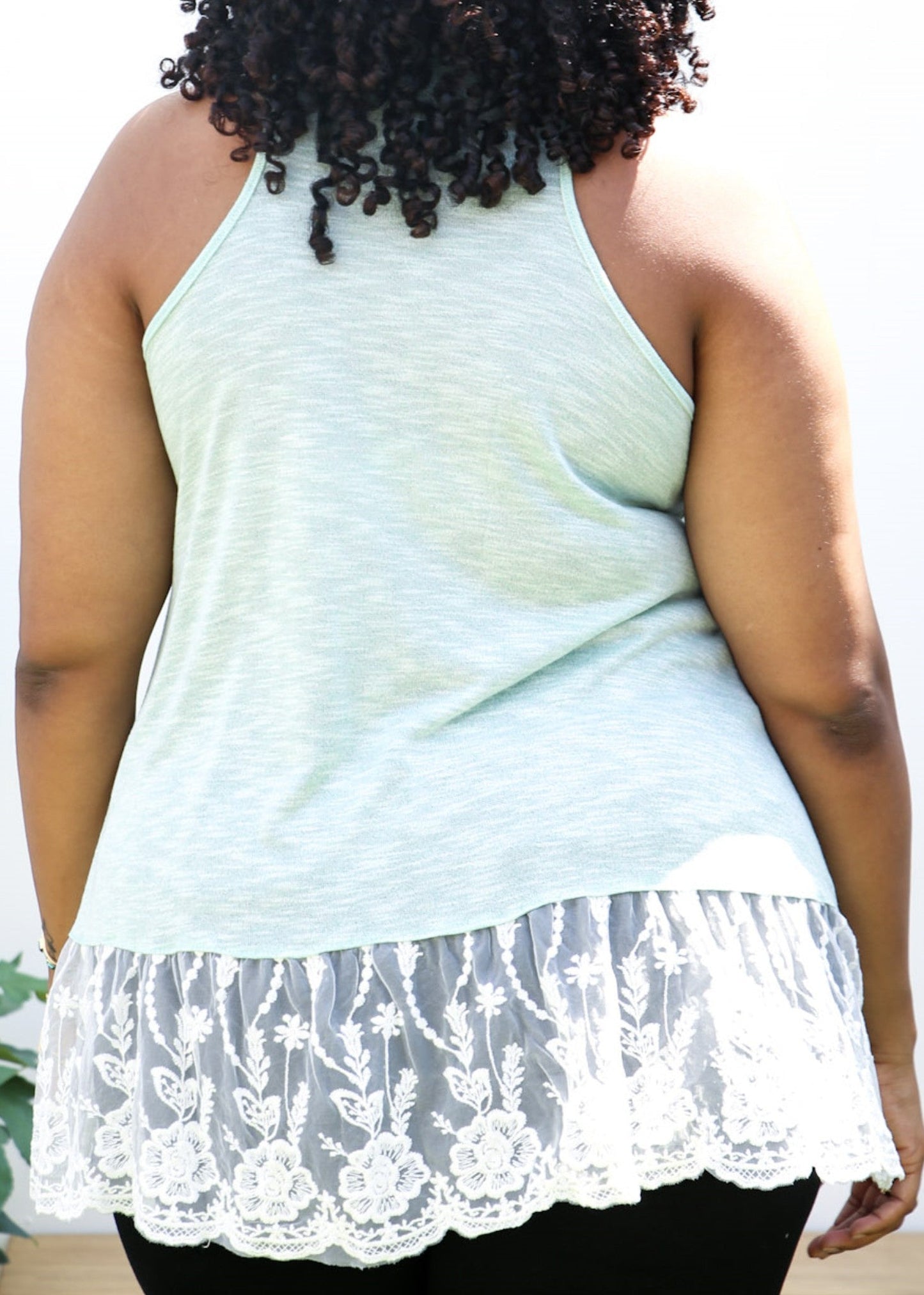 Plus Size Floral Lace Extender Tank Vest Crew Neck Loose Camisole Blouse Tops, Green