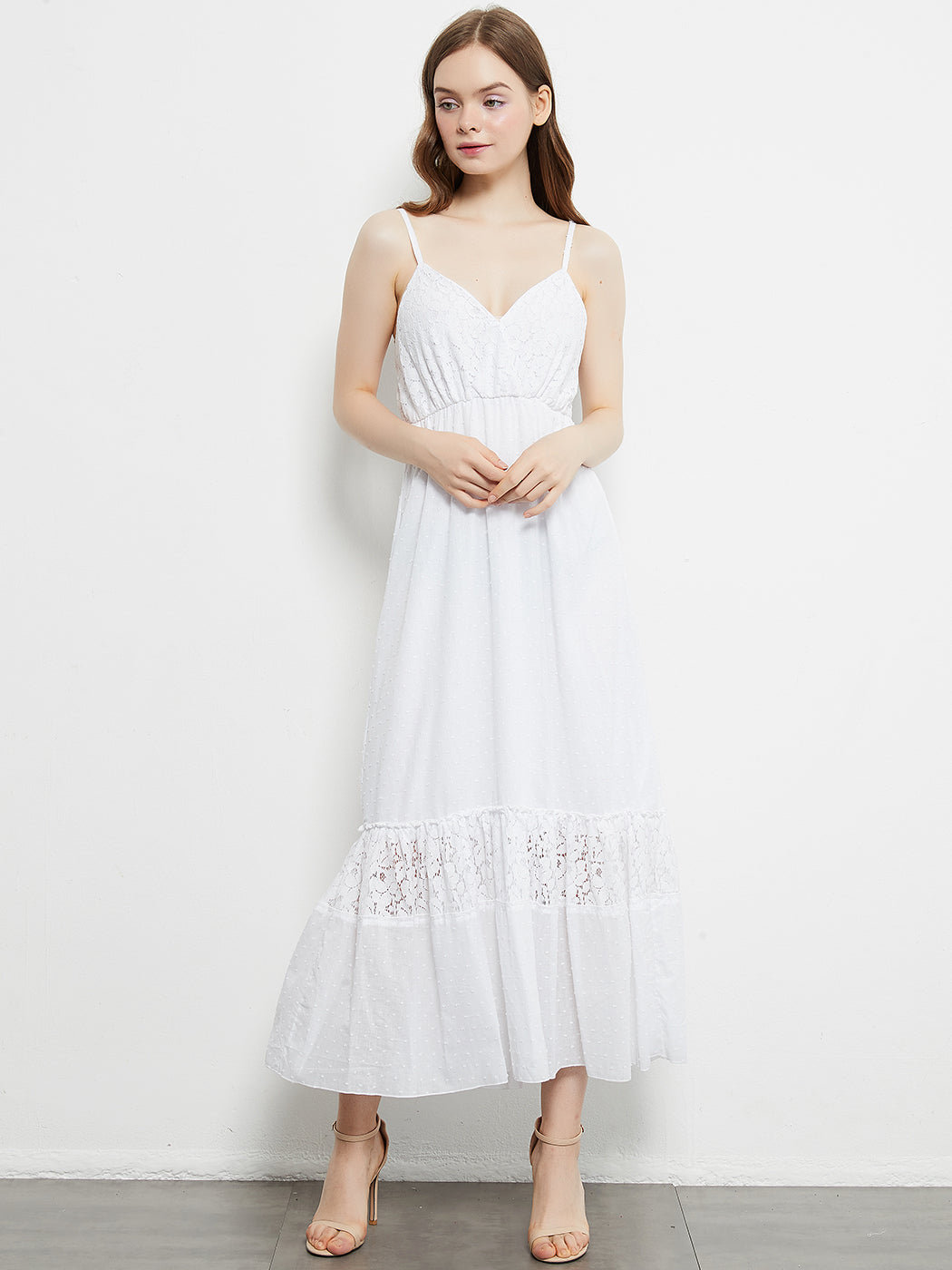 Sweetheart Neckline Lace Maxi Dress