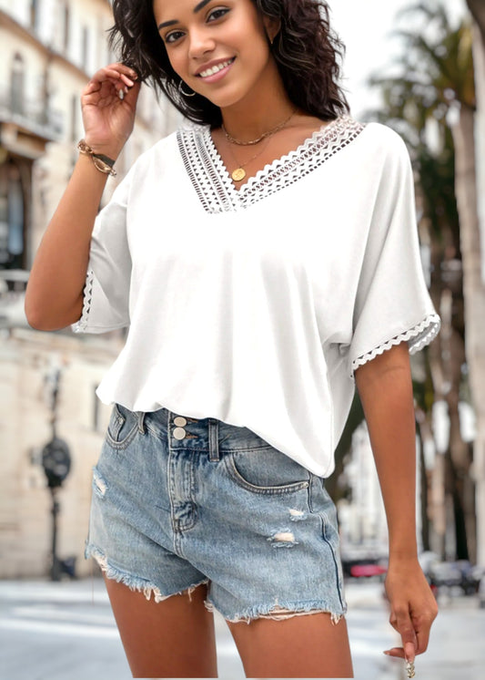 Scallop Lace V Neck T-Shirt