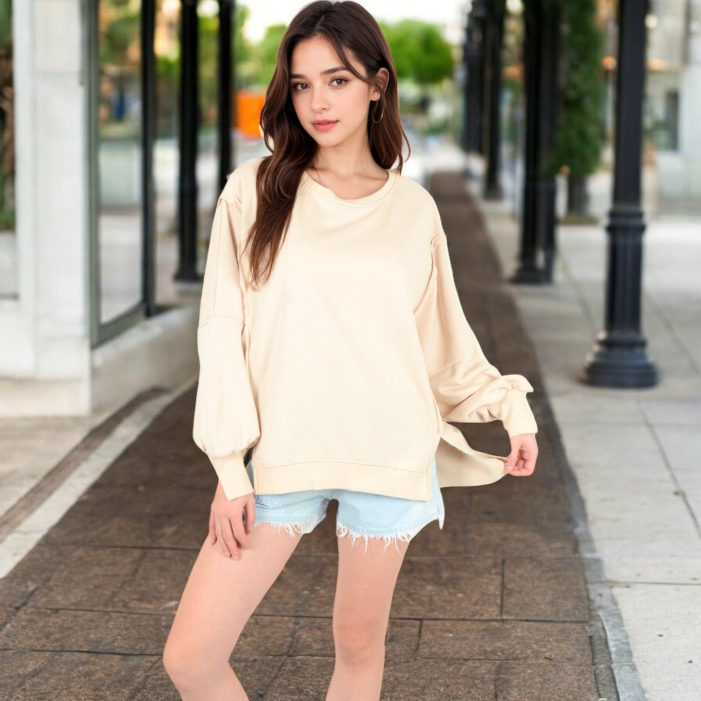 Women's Oversized Long Sleeve Pullover Sweatshirt with Drop Shoulders and Side Slits