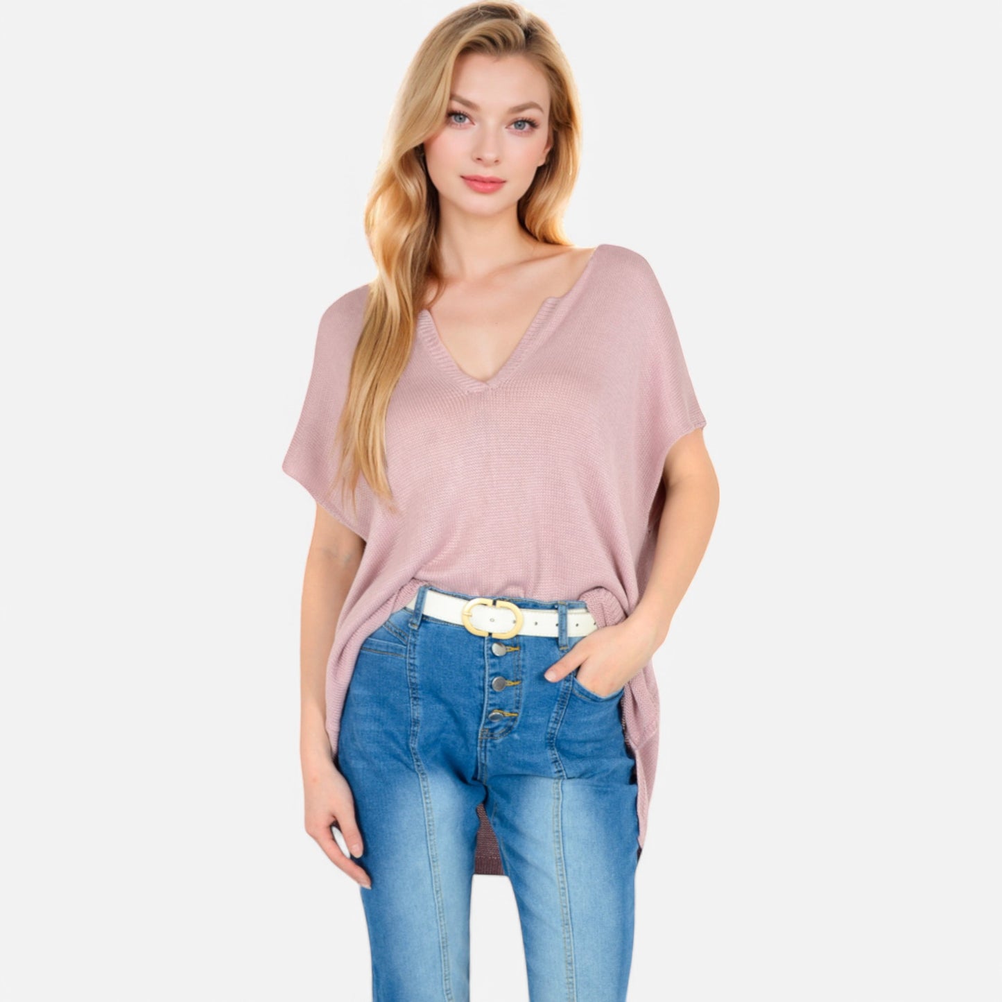 V-Neck Knit Top with Short Sleeves and Relaxed Fit