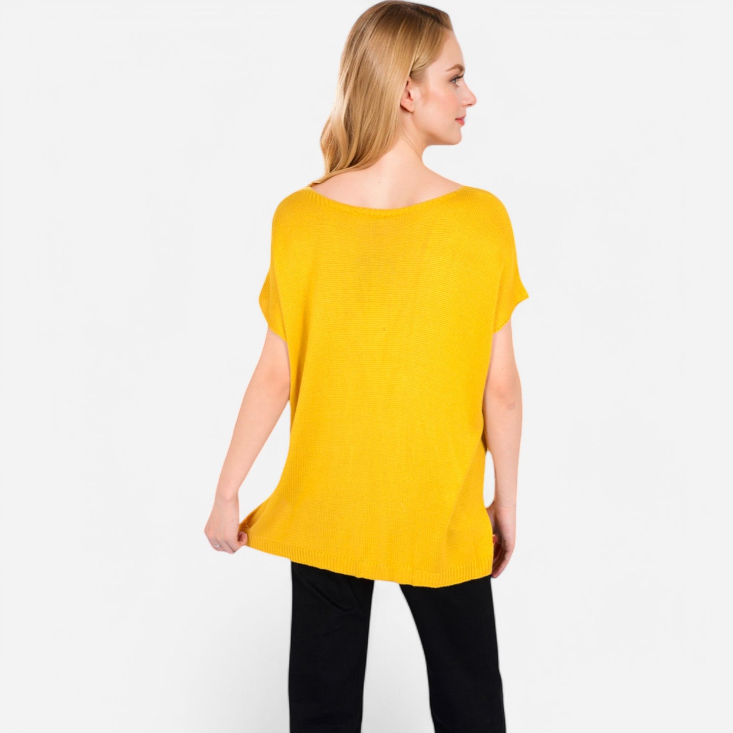 V-Neck Knit Top with Short Sleeves and Relaxed Fit