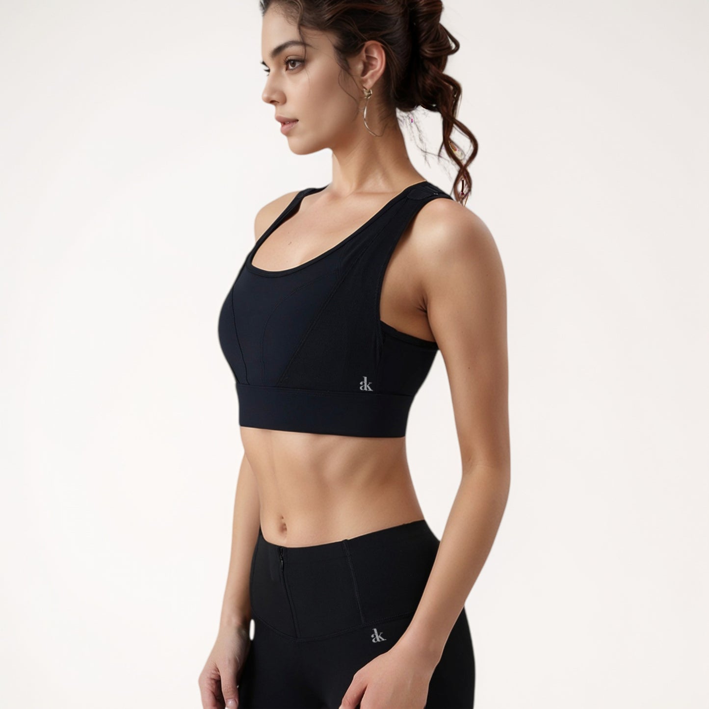 High Support Athletic Sports Bra with Scoop Neck and Wide Adjustable Straps