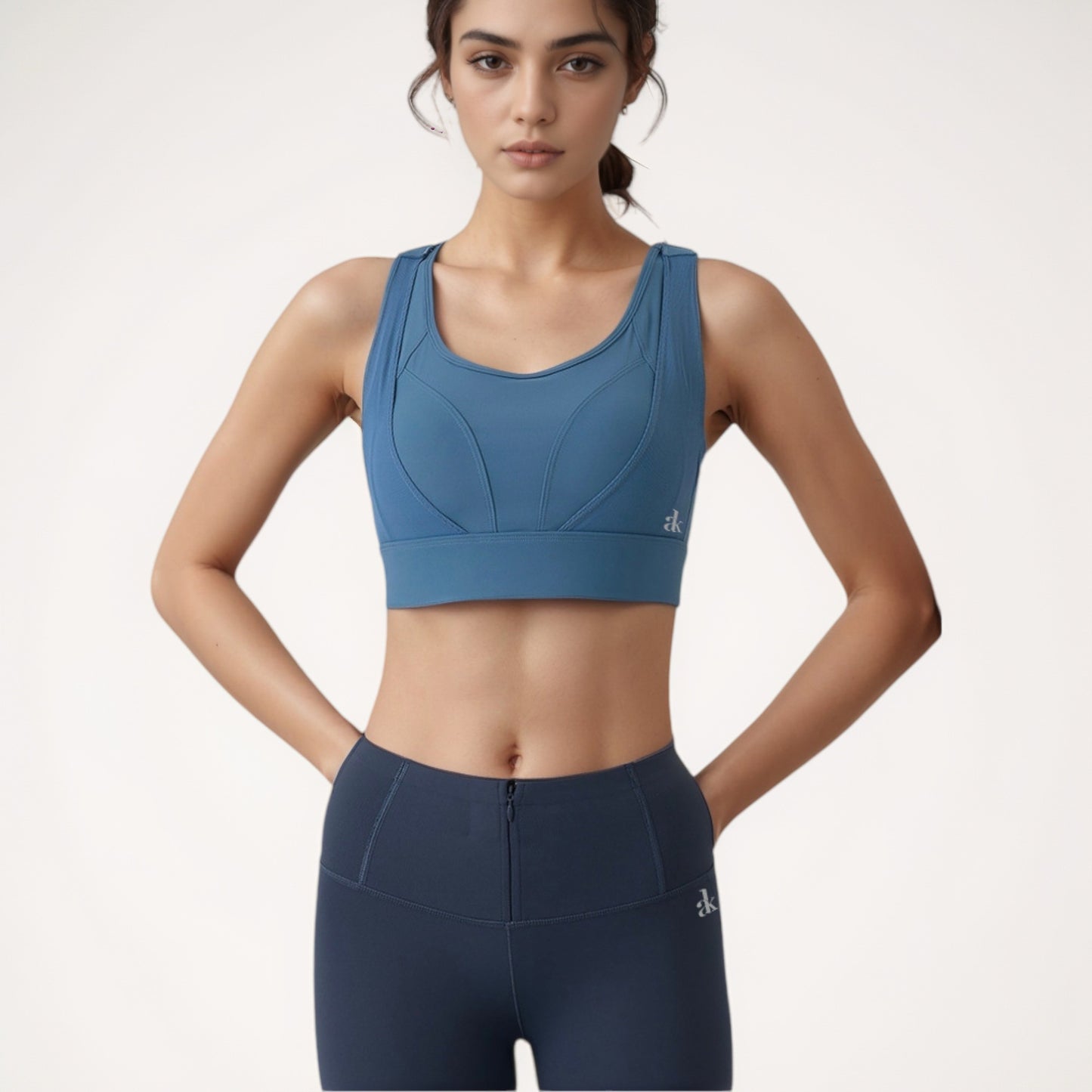 High Support Athletic Sports Bra with Scoop Neck and Wide Adjustable Straps