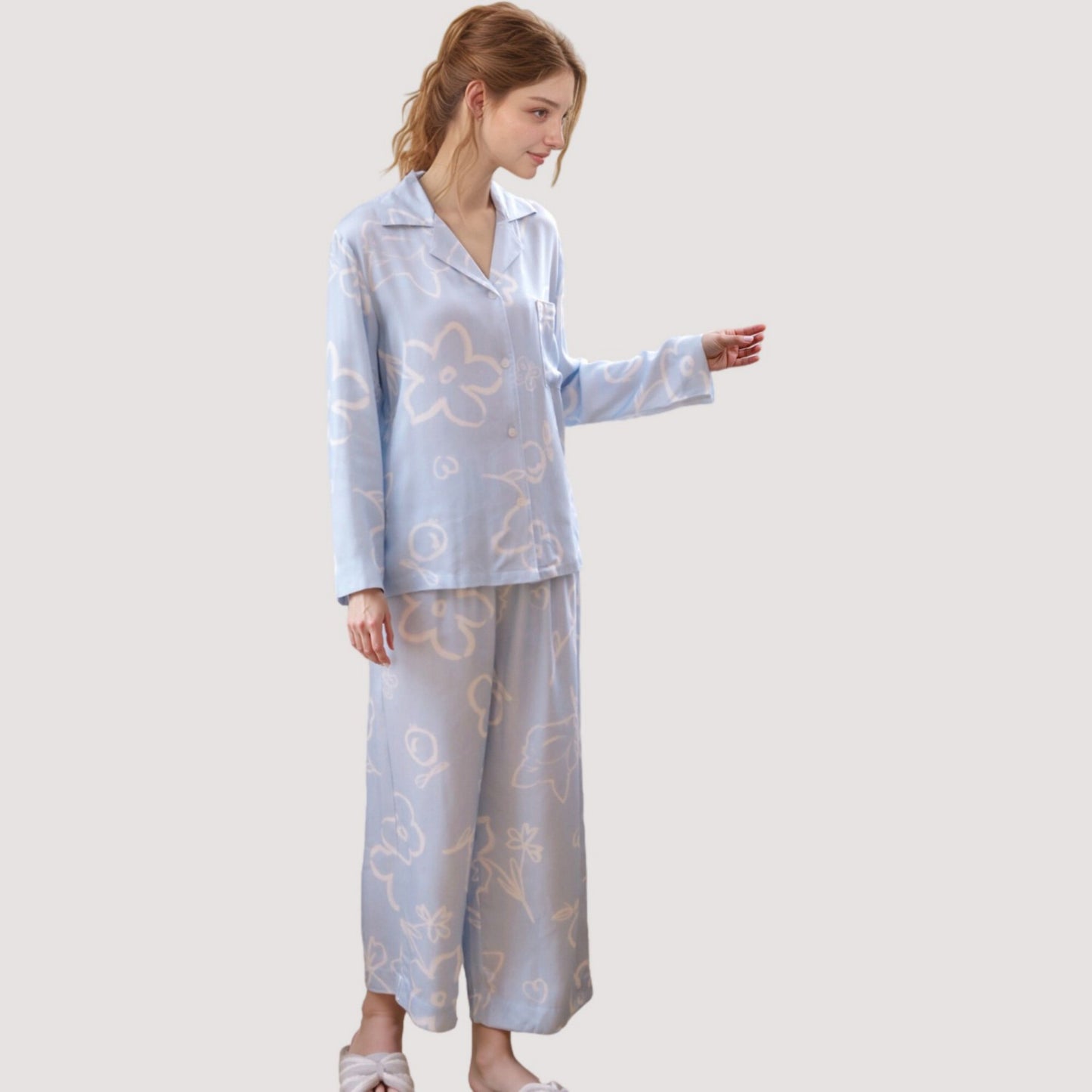 Light Woven Pajama Set with Whimsical Floral Outline Print and Relaxed Button-Up Fit