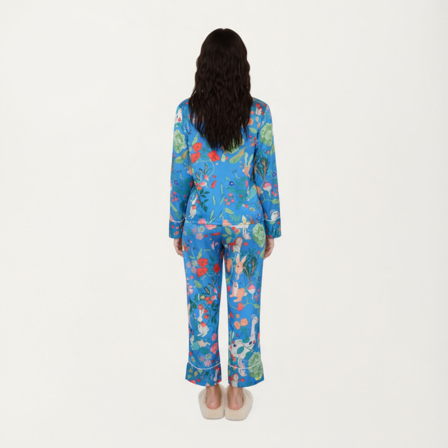 2-Piece Set Long Sleeve Button Front Pajama Set with Botanical Animal Print and Soft Silky Fabric for Relaxed Comfort