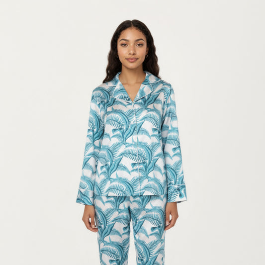 2-Piece Set Long Sleeve Button Front Pajama Set with Tropical Leaf Print and Soft Silky Fabric for Relaxed Comfort