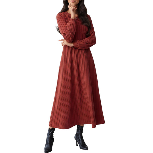 Long Sleeve Pleated Maxi Dress with Fitted Bodice and Flowing Skirt