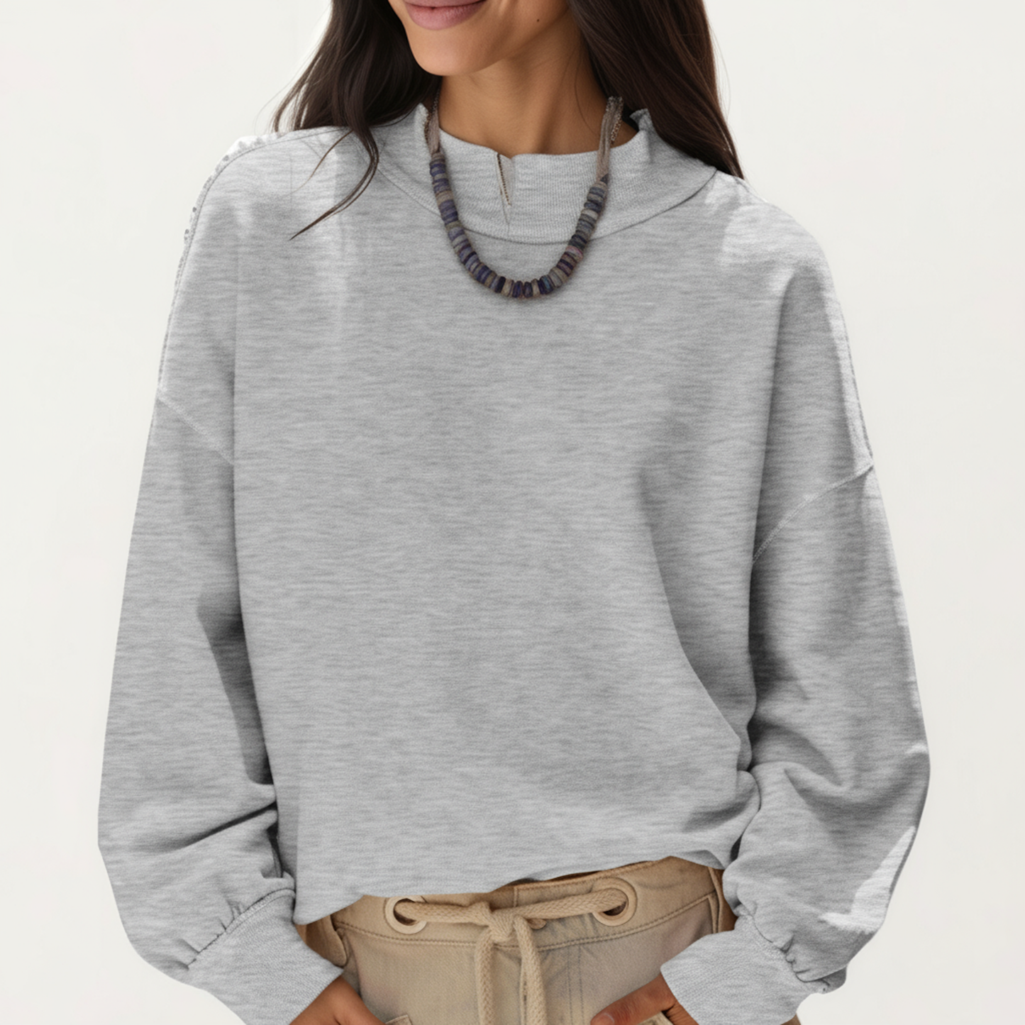 Long Sleeve Crew Neck Pullover Top with Relaxed Fit and Ribbed Cuffs