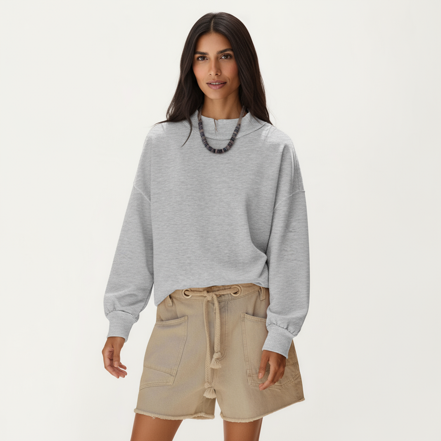 Long Sleeve Crew Neck Pullover Top with Relaxed Fit and Ribbed Cuffs