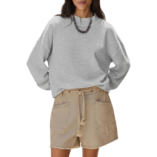 Long Sleeve Crew Neck Pullover Top with Relaxed Fit and Ribbed Cuffs
