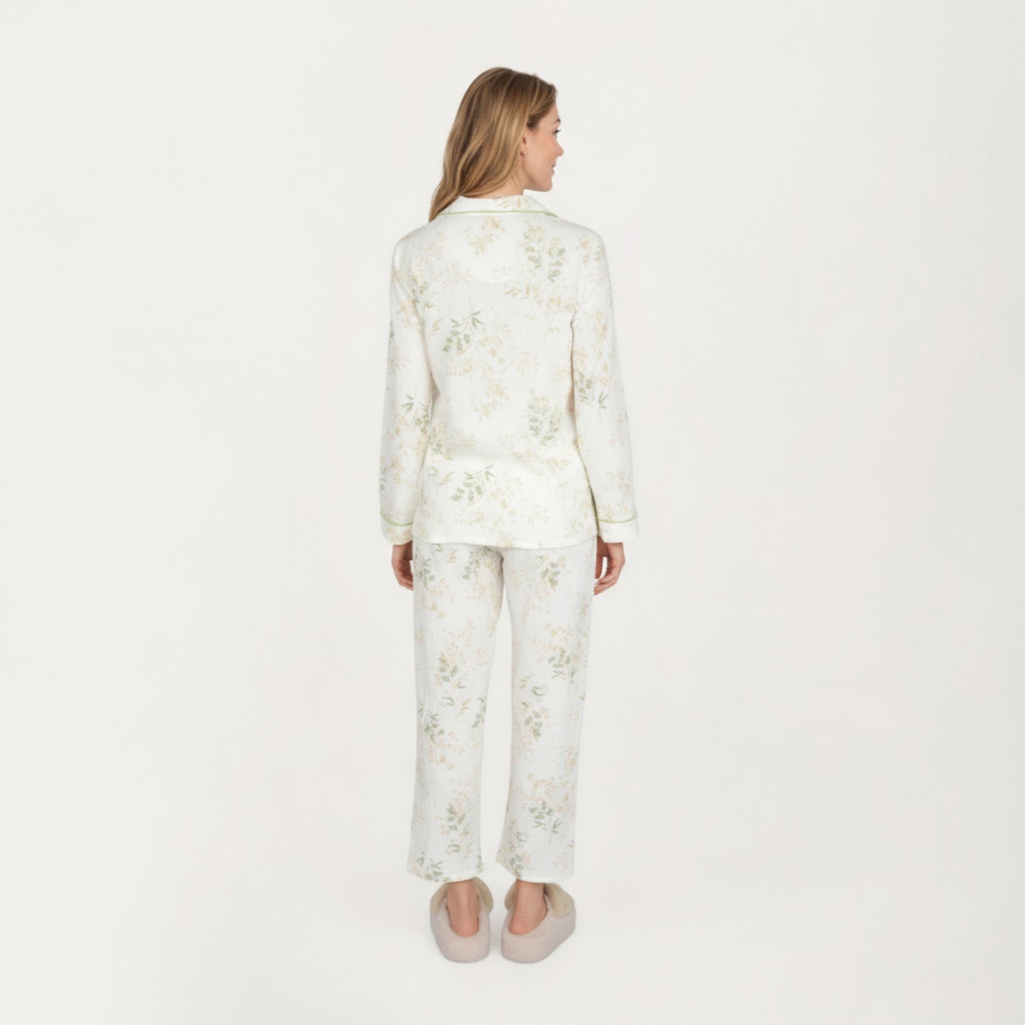 2-Piece Set Long Sleeve Button Front Top and Relaxed Fit Pants Pajama Set with Botanical Print