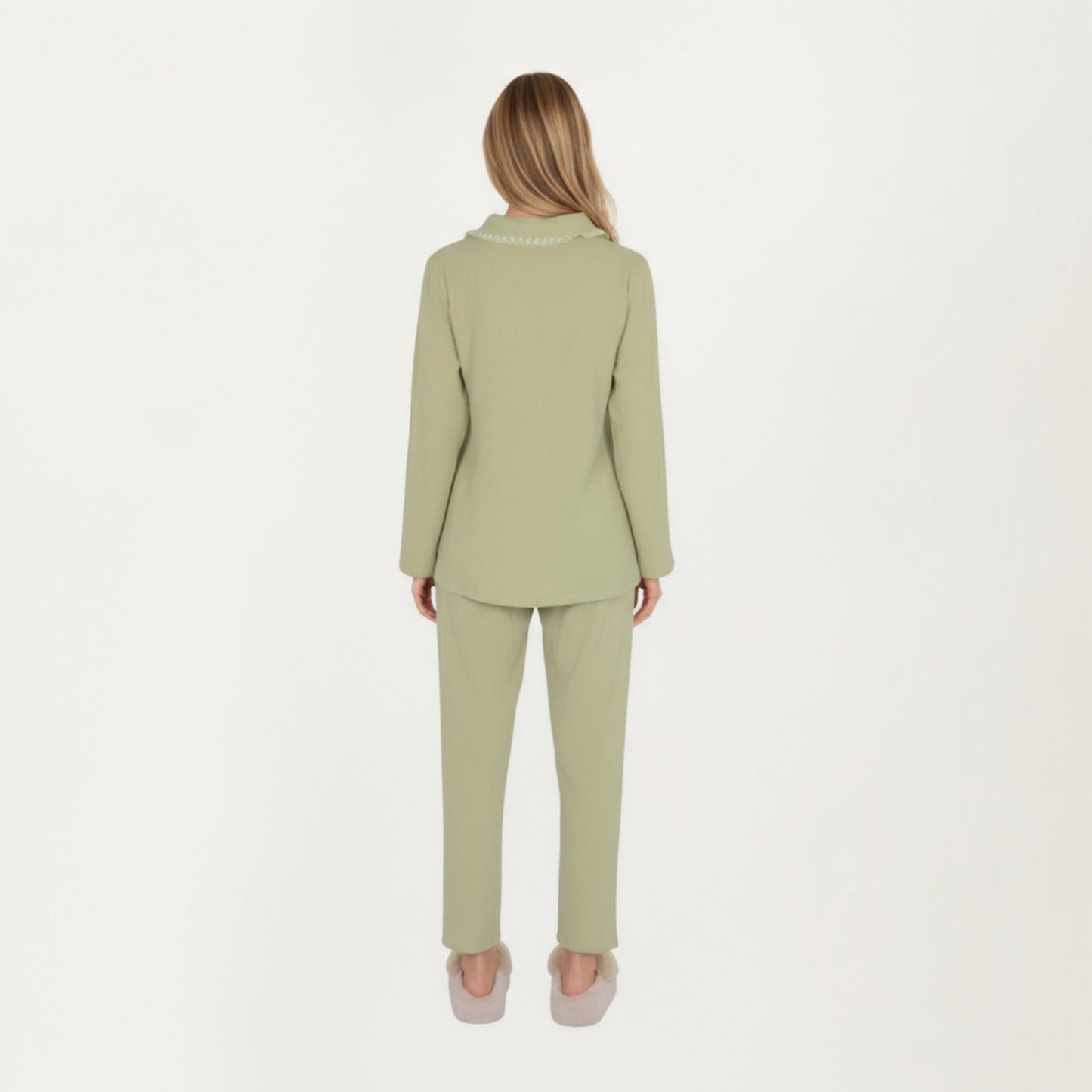 2-Piece Set Long Sleeve Button Front Pajama Top with Lace Trim Collar and Relaxed Fit Pants