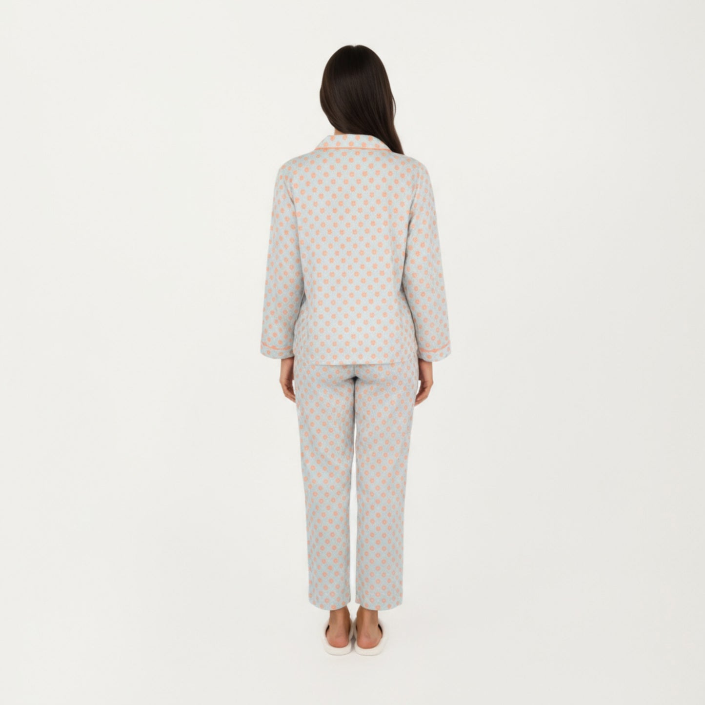 2-Piece Set Long Sleeve Button-Up Pajama Top with Matching Relaxed Fit Printed Pants